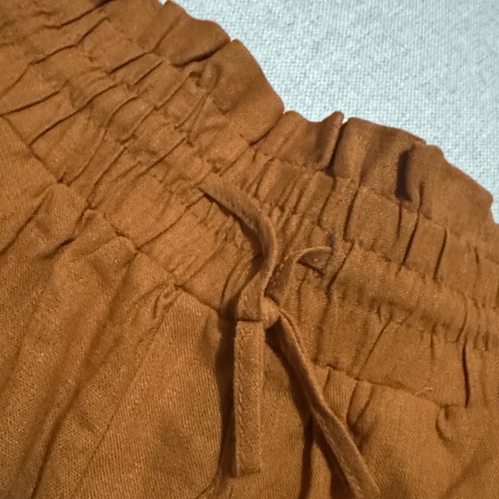 a new day Brand Linen blend PaperBag High Waisted Shorts-Sz M-Rusty Orange/Brown - Picture 3 of 12